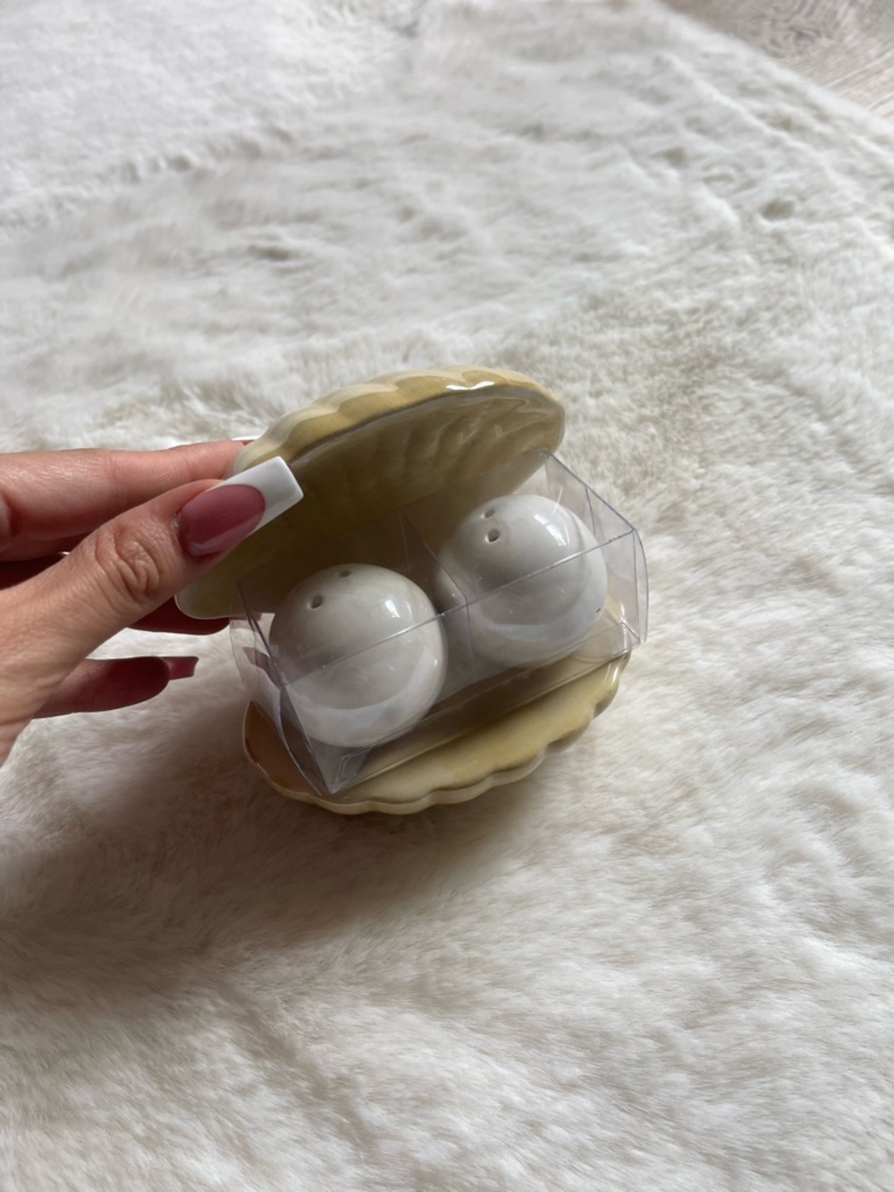 Pearl Salt and Pepper Shakers